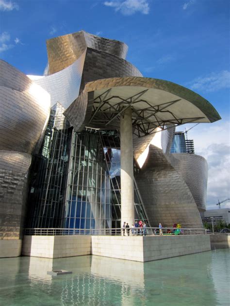 guggenheim bilbao entrance.